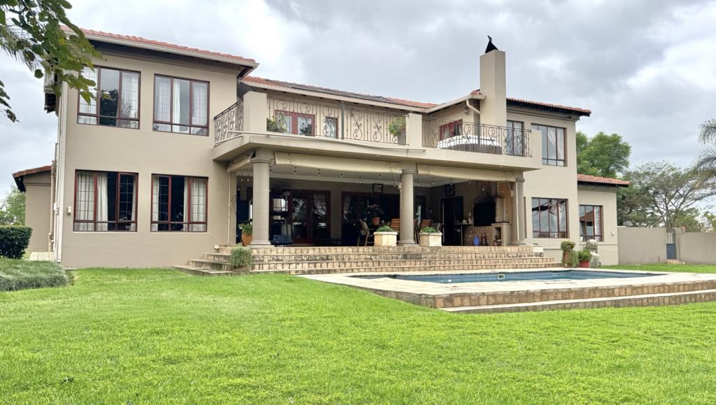 5 Bedroom House