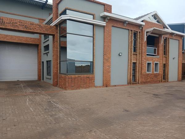 1 150 m² Industrial space