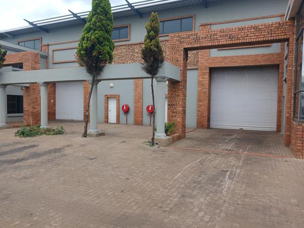 1 150 m² Industrial space