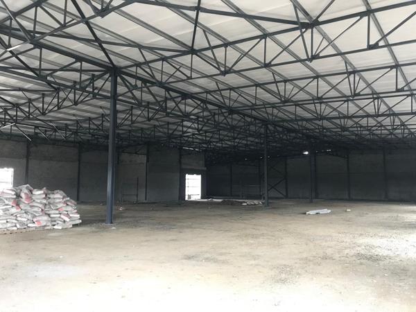 2 000 m² Retail Space