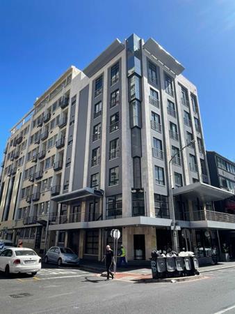 255  m² Office Space