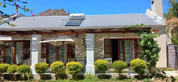 2 Bedroom House
