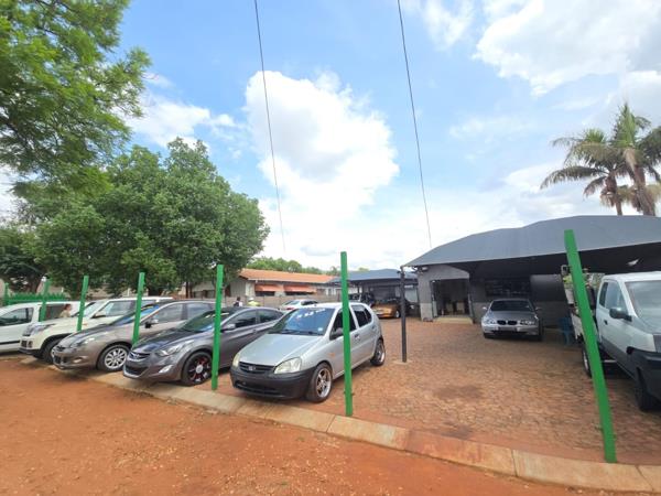 307  m² Commercial space