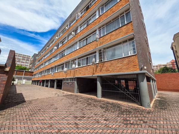 2.5 Bedroom Apartment