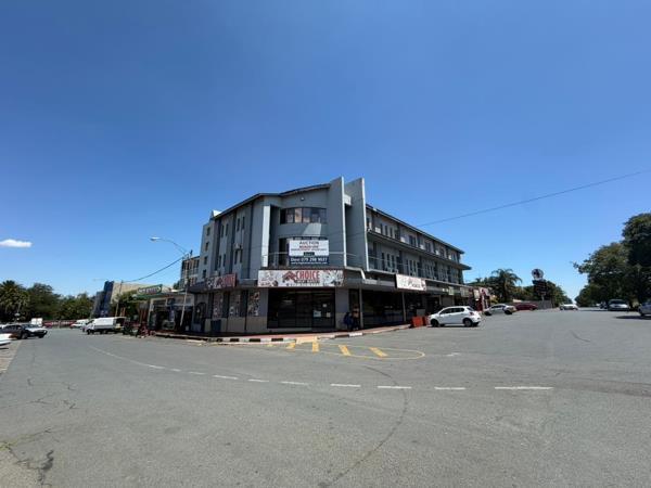 153  m² Commercial space