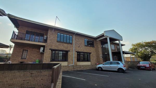 564  m² Office Space