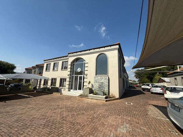 16  m² Commercial space