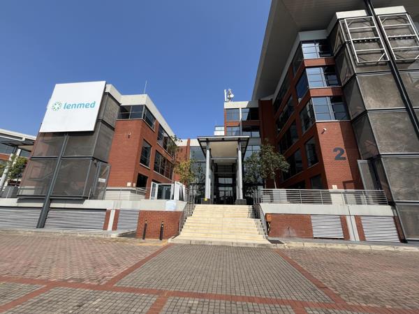 537.2  m² Commercial space