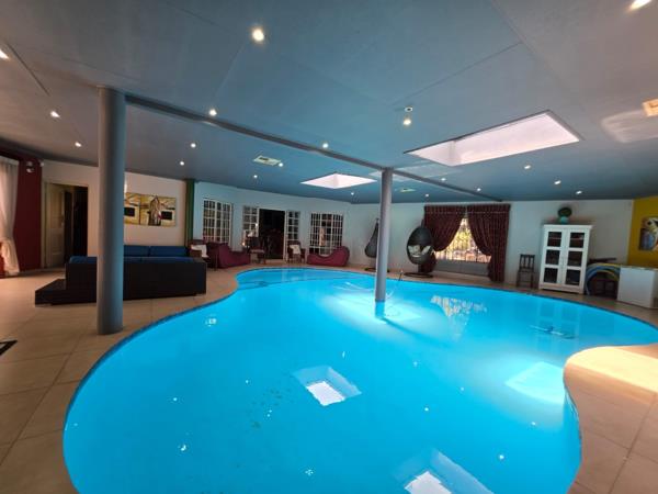 8 Bedroom House