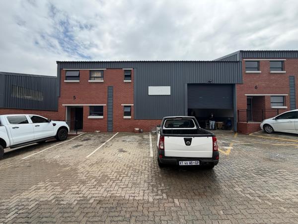 225  m² Industrial space