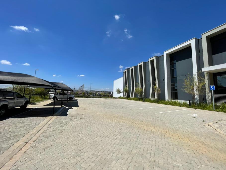 5 515 m² Industrial space