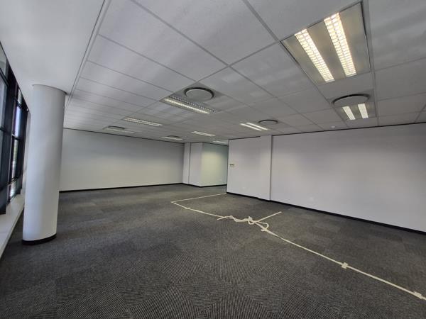 147  m² Commercial space