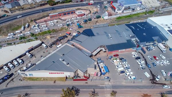 900 m² Commercial space