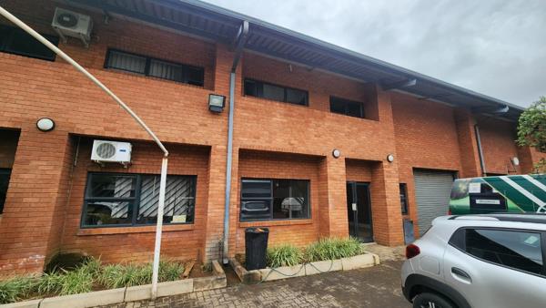 393  m² Industrial space