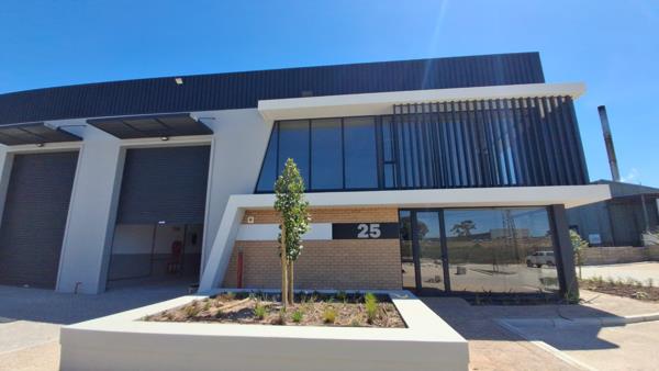 654 m² Industrial space