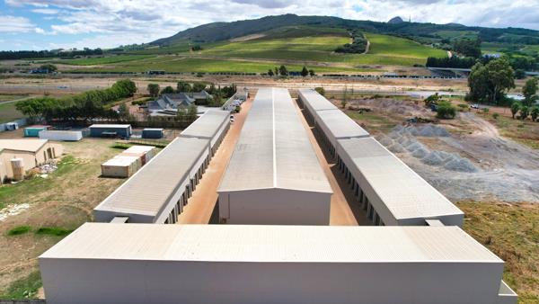 11  m² Commercial space