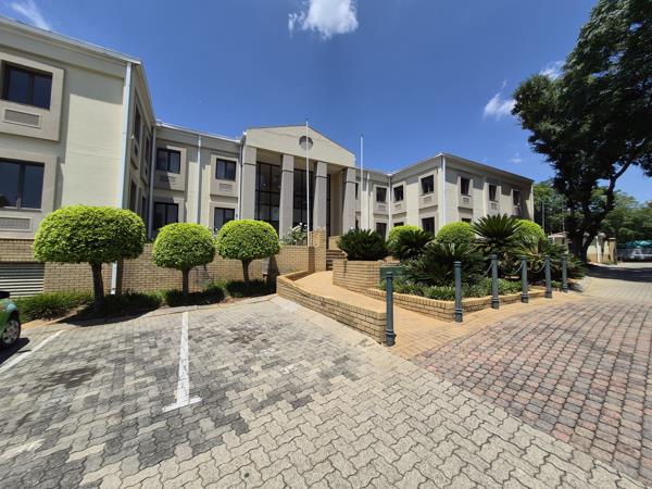 579  m² Commercial space