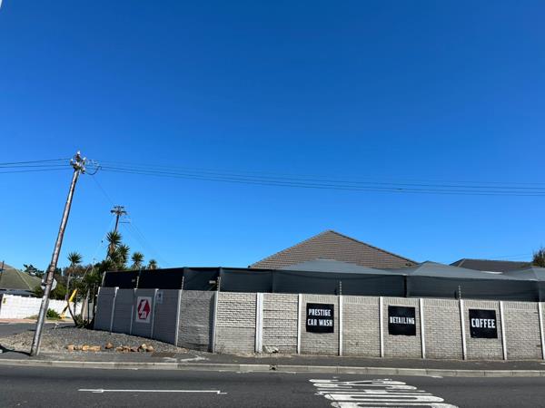 250  m² Commercial space