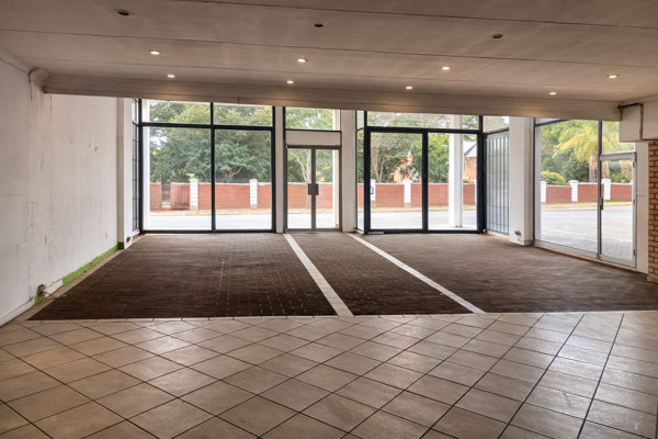 280 m² Commercial space