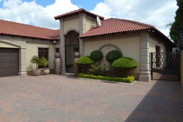 4 Bedroom Townhouse