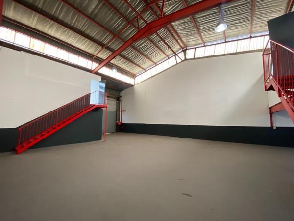 319 m² Industrial space