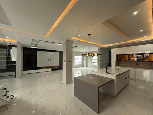 4 Bedroom House