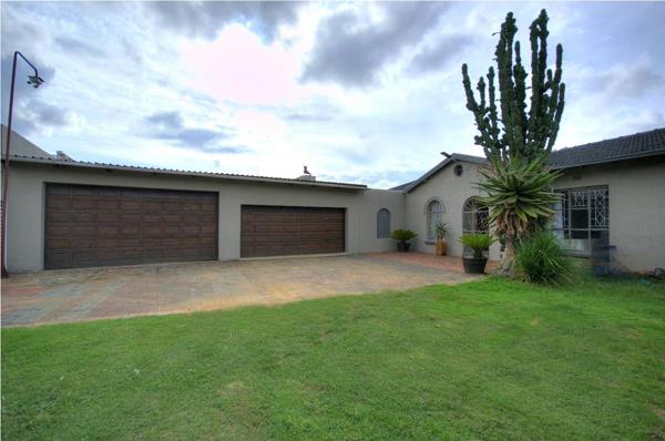 5 Bedroom House