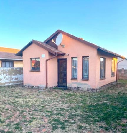 2 Bedroom House