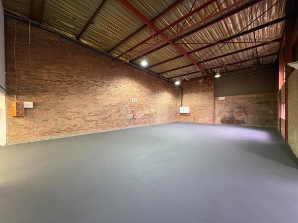 512  m² Industrial space