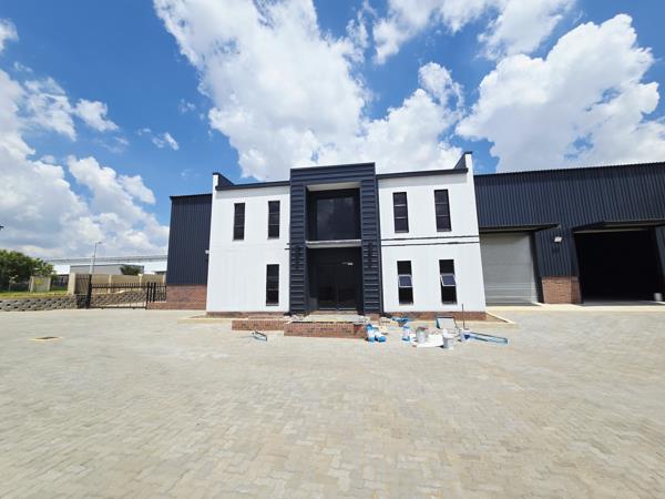 662  m² Industrial space