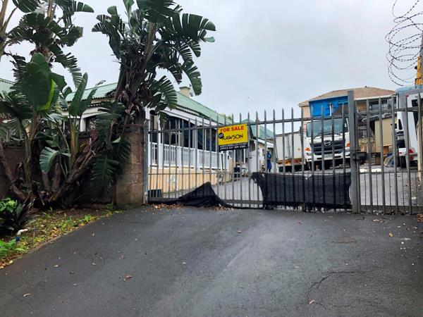 1 017 m² Commercial space