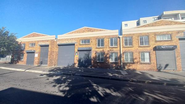 360 m² Industrial space