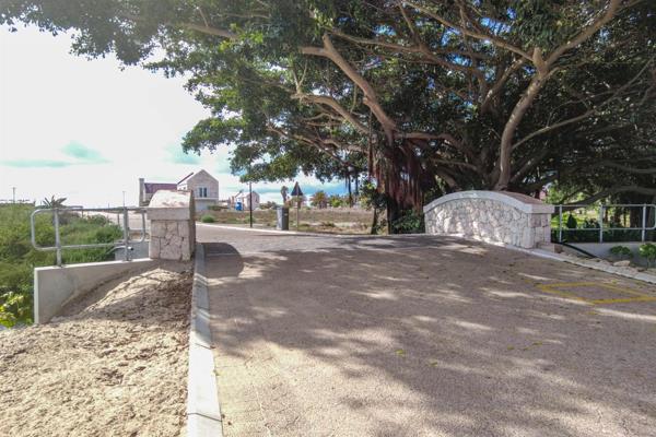 354 m² Land