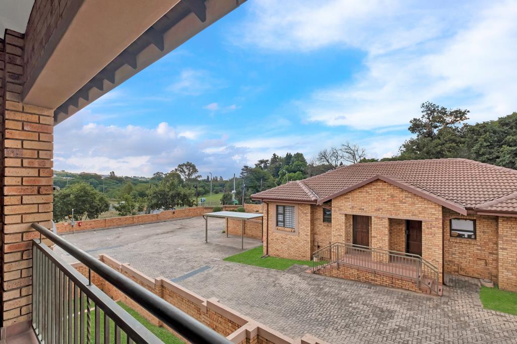 2 Bedroom ApartmentFerndale - View 2