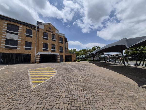 72  m² Commercial space