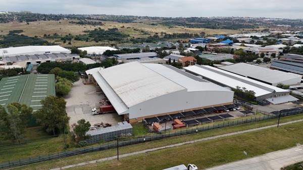 8 500  m² Industrial space