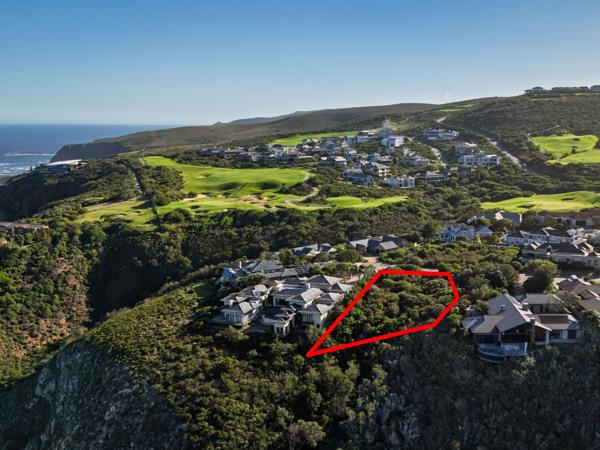 1 483 m² Land