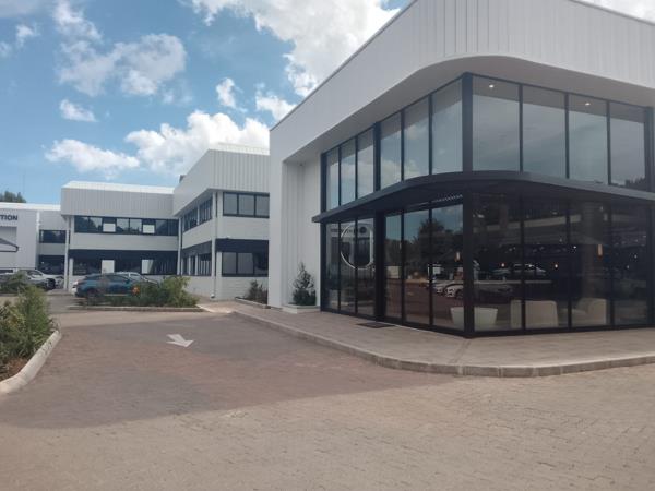 134  m² Office Space