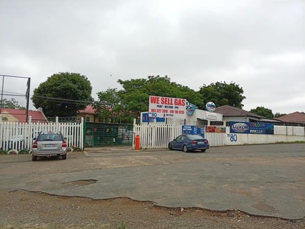 400 m² Commercial space