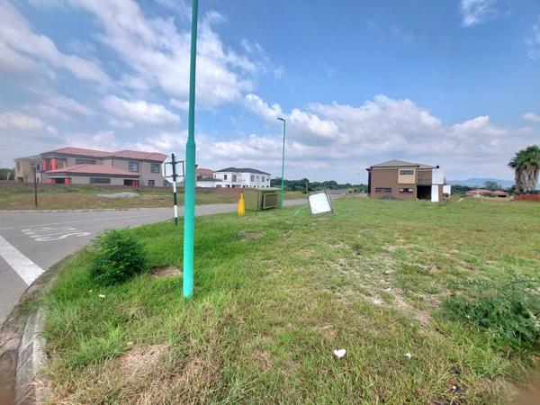 498 m² Land