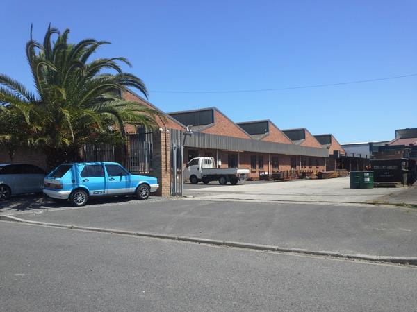 2 500 m² Industrial space