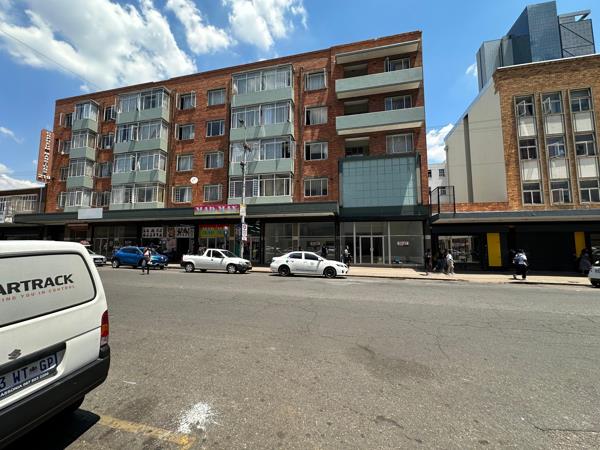 665  m² Commercial space