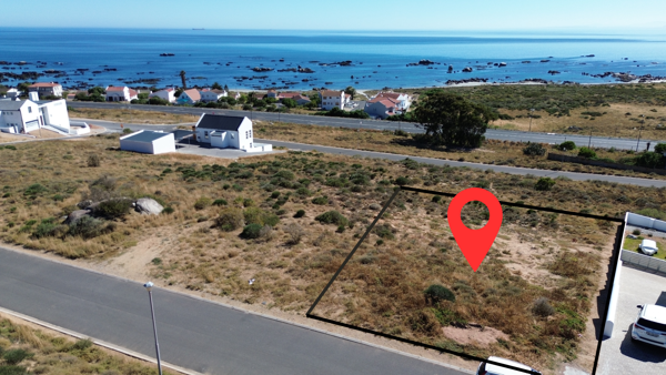 928 m² Land