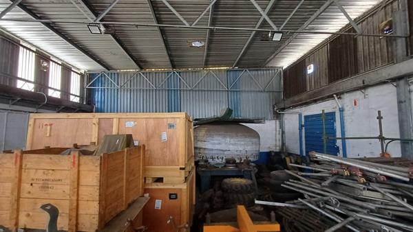 260 m² Industrial space