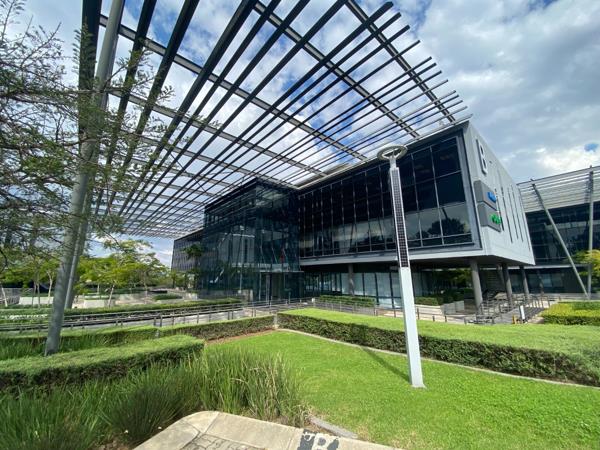 378  m² Commercial space