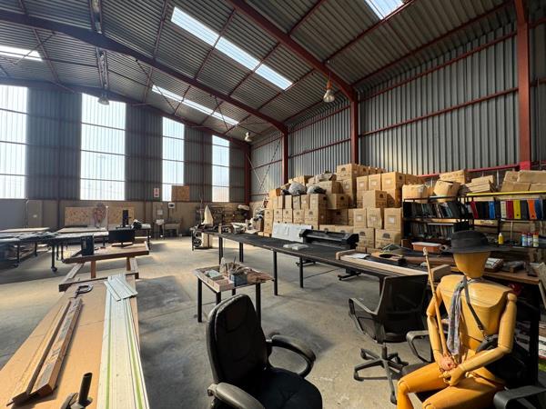 450  m² Industrial space