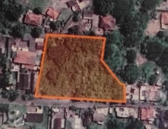 4 425 m² Land