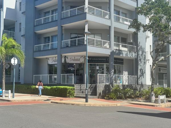 49  m² Retail Space