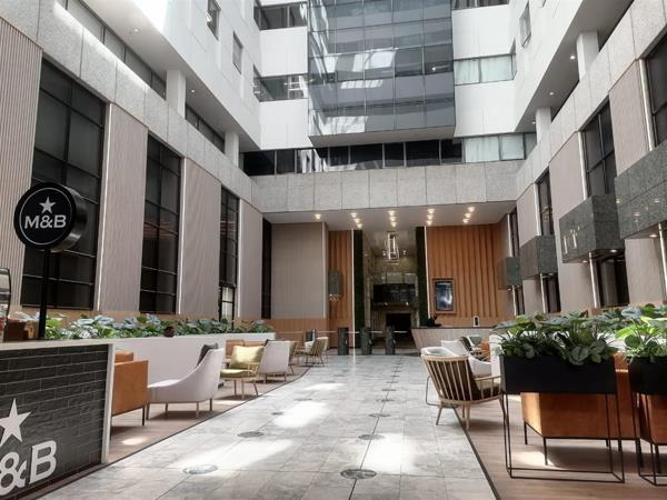 959  m² Office Space