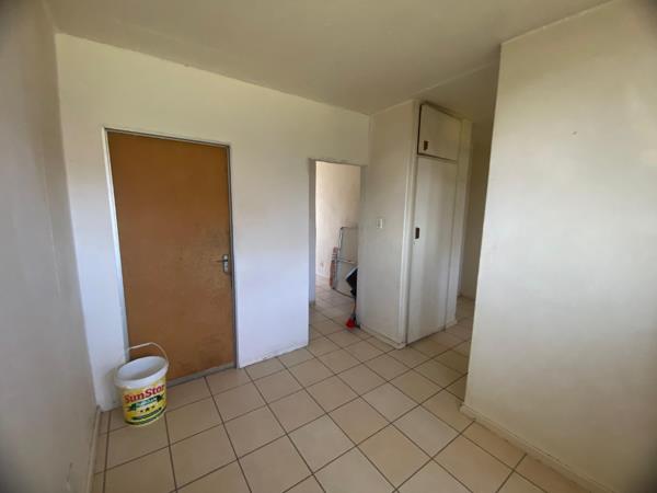 1.5 Bedroom Apartment